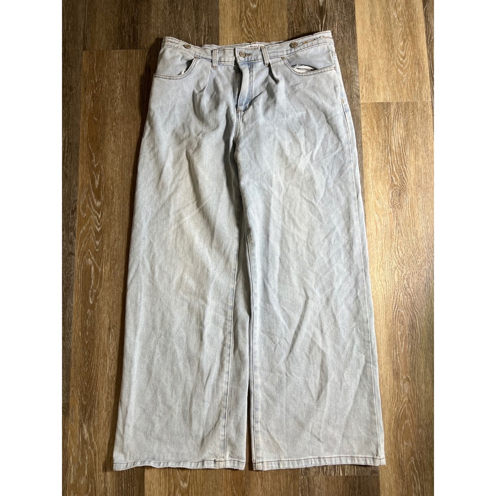 Celebrity Pink High Waisted‎ Wide Leg Light Wash Pleated Jeans Size 9/29